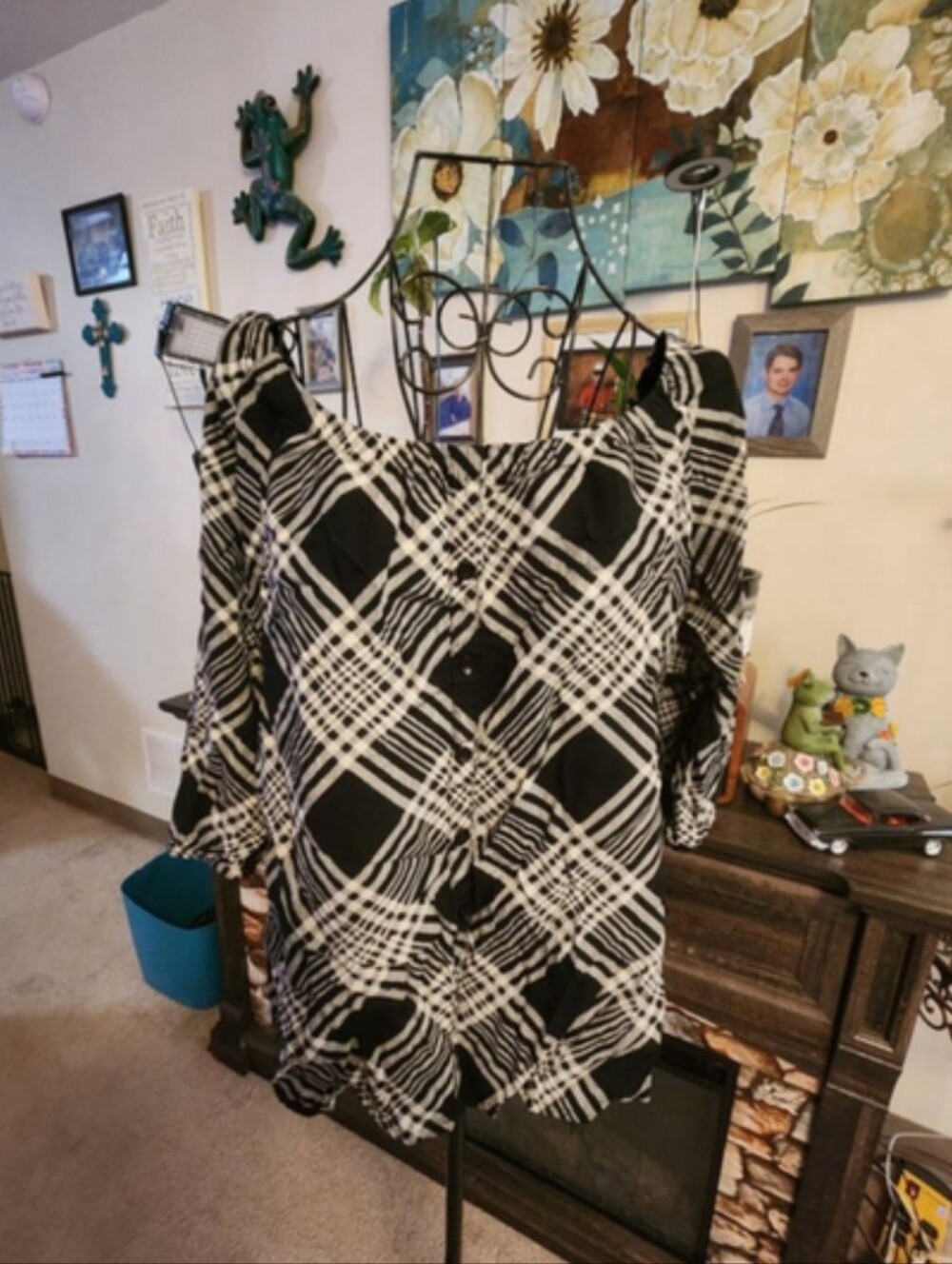 Maurices Black White Plaid off shoulder Blouse M